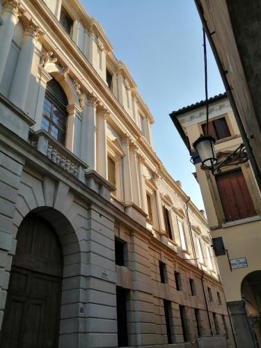 Apartamento Monolocale Nell'antica Zona Del Ghetto.