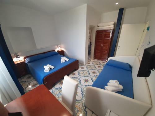 Hostal O Guarracino Rooms