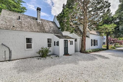 Charming 19th Century Cape Code Escape With Bbq