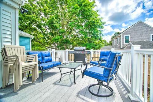 Pet-friendly Cape Cod Getaway Less Than 1 Mi To Beach
