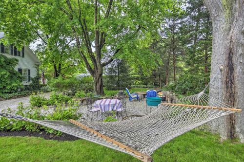 Historic Cape Cod Home With Fire Pit - Walk To Beach!