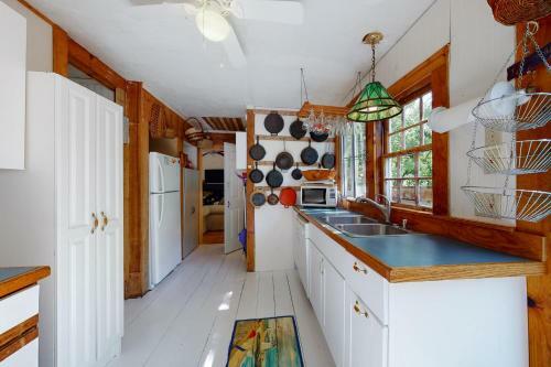Treeside Lodge