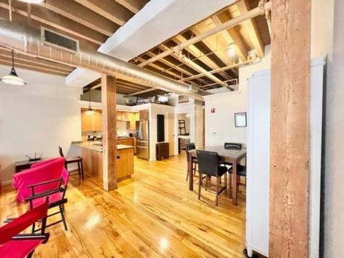 Apartamento Downtown Loft 2 Bedroom, Location