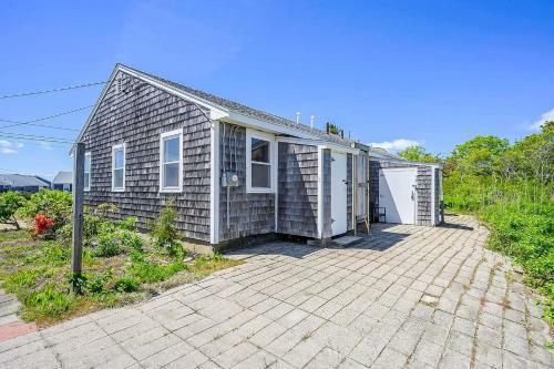Beachside Bungalow - A