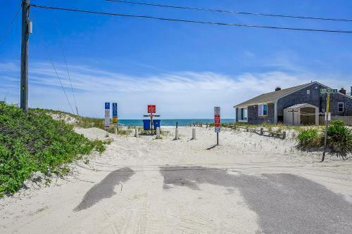 Beachside Bungalow - A