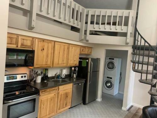 Boyne Mountain Condo -sleeps 12