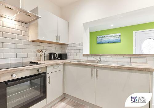 Apartamento ?beautiful 5 Bed House ?wifi ?garden ?nr Beach?