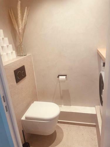 Apartment I3, 140, Cap Esterel