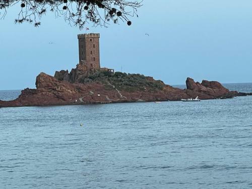 Apartamento Village Cap Esterel Duplex Plein Centre Vue Mer