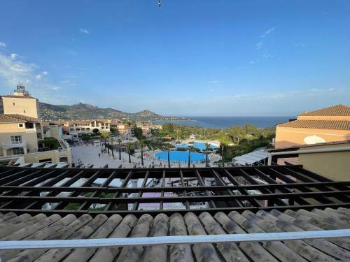 Apartamento Village Cap Esterel Duplex Plein Centre Vue Mer