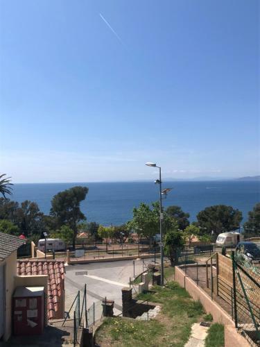 Lodge Neuf Vue Mer � 180 Dans Domaine