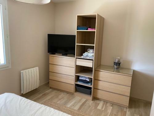 Maison De Plain Pied Avec Terrain De P�tanque