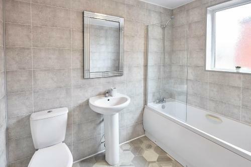 Host & Stay - 58 Dilston Road