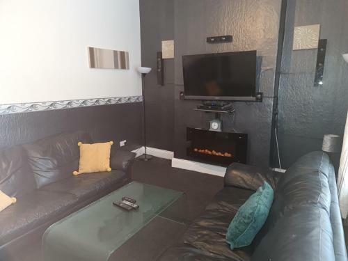 Apartamento Professionals, Families, Contractors And Long Stay
