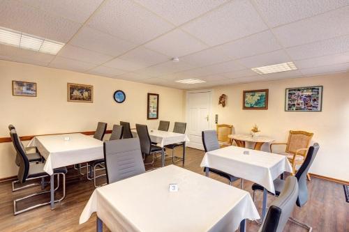 Hotel Ferienzimmer Bed & Breakfast 3