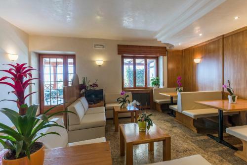 Hotel Garn� Casa Rabagno