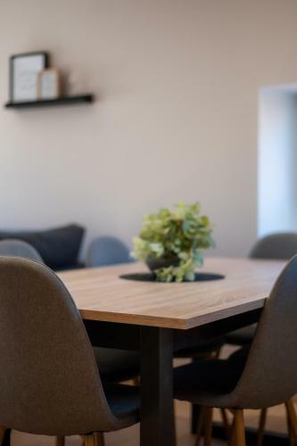 Apartamento Joli T3 En Duplex Avec Terrasse