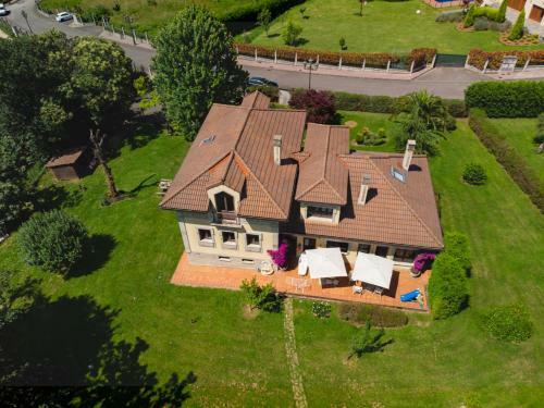 La Casa De Los Prados