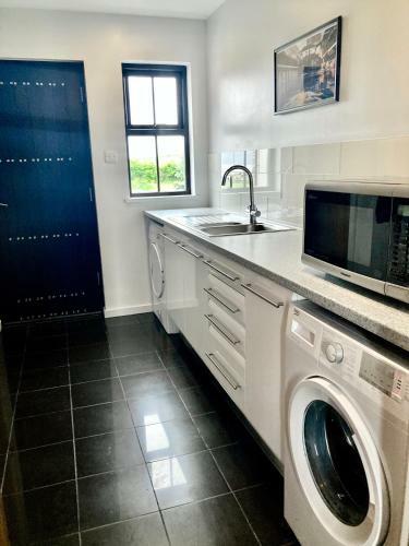 Villa Luxury, Holiday Home In Orphir Overlooking Hoy Hls