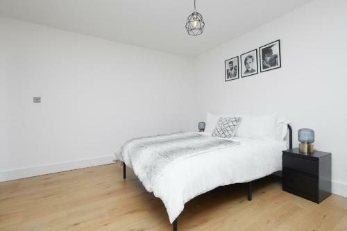 Nottingham 2 Bed Modern Apartment (private Parking)