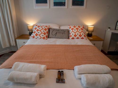 Pass The Keys Beautiful 2-bedroom Home In Wilford