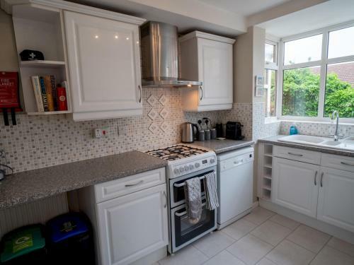 Pass The Keys Beautiful 2-bedroom Home In Wilford