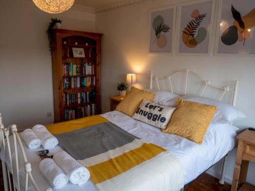 Pass The Keys Beautiful 2-bedroom Home In Wilford