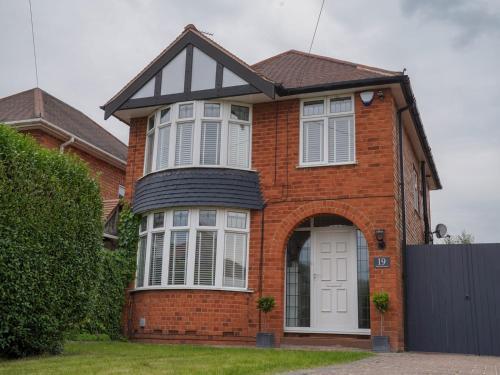 Pass The Keys Beautiful 2-bedroom Home In Wilford