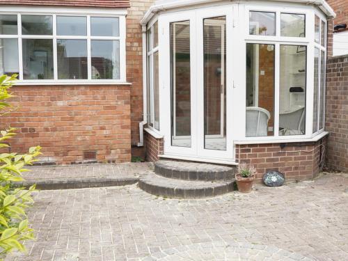 Pass The Keys Beautiful 2-bedroom Home In Wilford