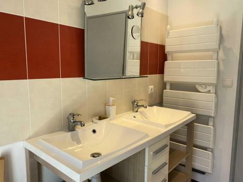 R�sidence -plevenon - Maisons & Villas 074