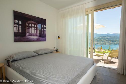 Italian Vacation Homes - Panoramic Villa