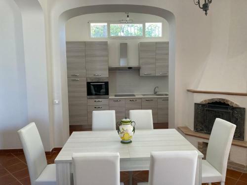 Villa Paci Sulle Colline Salentine