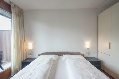 Hostal Exzelent Berna Mountain Residence