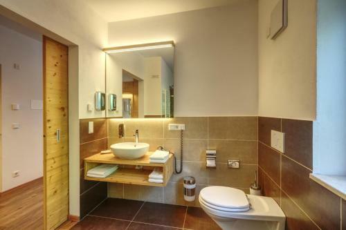 Hostal Exzelent Berna Mountain Residence