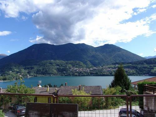 Apartamento Terrazza Vista Lago Di Caldonazzo Con Giardino