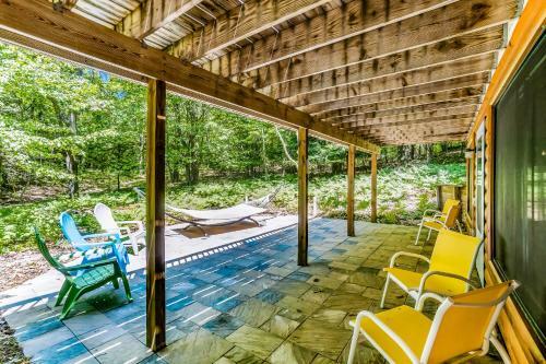Treetop Getaway