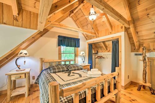 Classy Home With Hot Tub Walk To Gilletts Lake