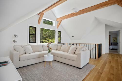 Lake Michigan - Private Waterfront Home