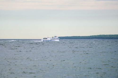 Apartamento Walkable St Ignace Condo With Lake Huron Views