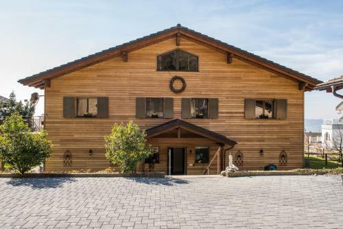 Bed & Breakfast Swiss Seasons