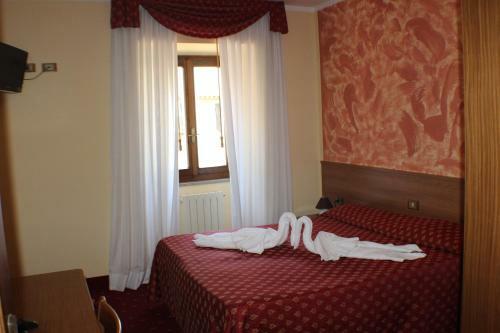 Hotel Miralago