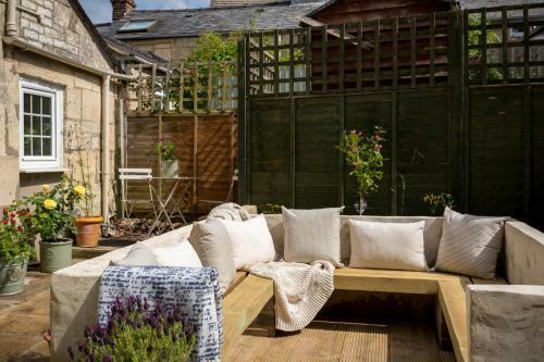 Mulberry, A Luxury Two Bed Cottage In Painswick