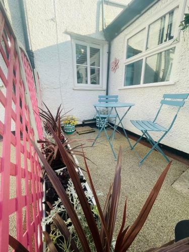 The Rambler's Rest Cottage, Parkgate, Wirral