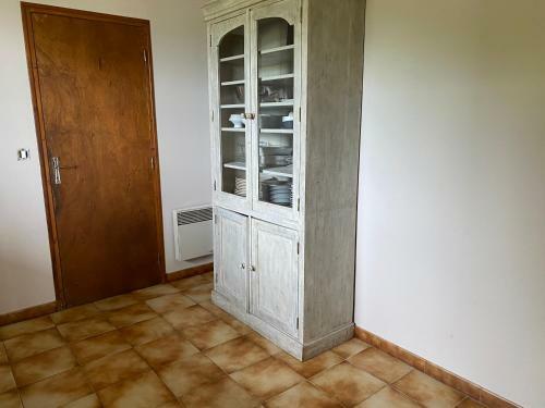 Maison En Campagne Avec Vue Sur Les Pyr�n�es