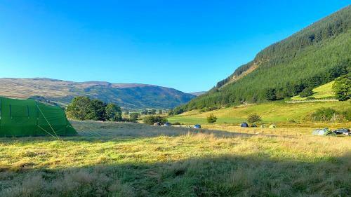 Cae Llwyd Farm & Campsite