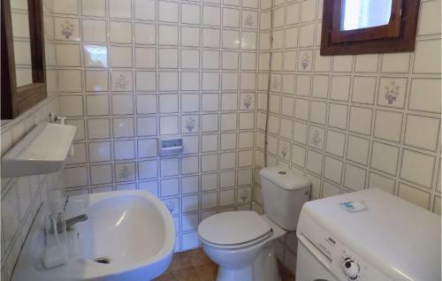 Nice Home In Pe��scola With 3 Bedrooms #245