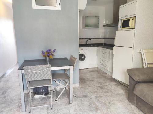 Apartamentos Los Abanicos 3000