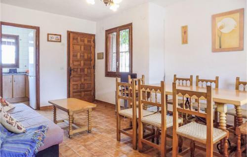 Nice Home In Pe��scola With 3 Bedrooms #246