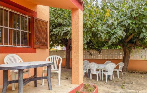 Nice Home In Pe��scola With 3 Bedrooms #246