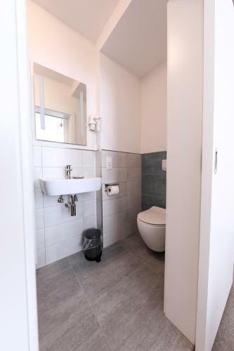 Hostal 24/7 Selfcheckin Schmiedestrasse